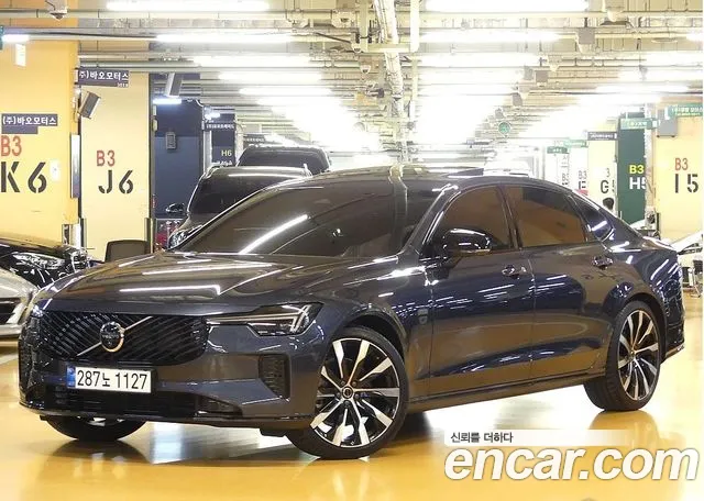 Volvo S90 — экстерьер