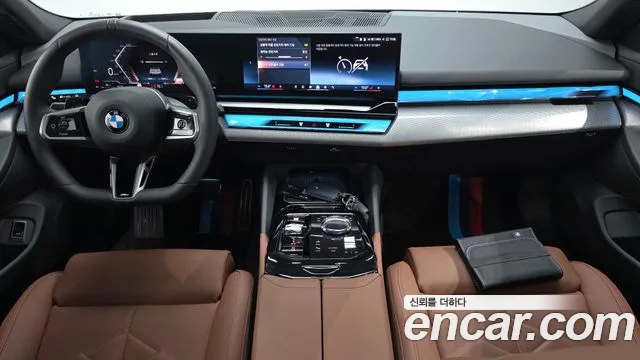 BMW 5 серия — интерьер