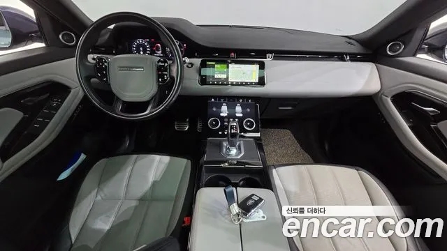 Land Rover Range Rover Evoque — интерьер