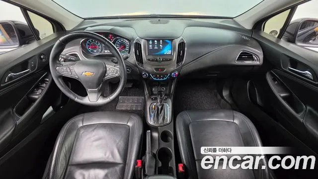 Chevrolet Korea Cruze — интерьер