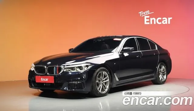 BMW 5 серия — экстерьер