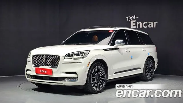 Lincoln Aviator — экстерьер