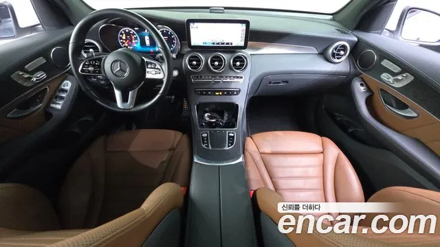 Mercedes-Benz GLC-класс — интерьер