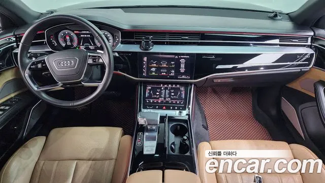 Audi A8 — интерьер