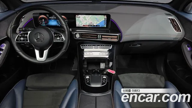 Mercedes-Benz EQC — интерьер