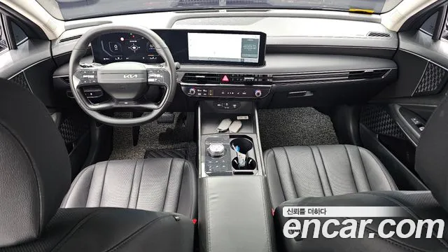 Kia K8 — интерьер