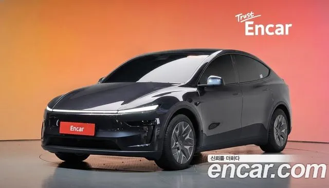 Tesla Model Y — экстерьер