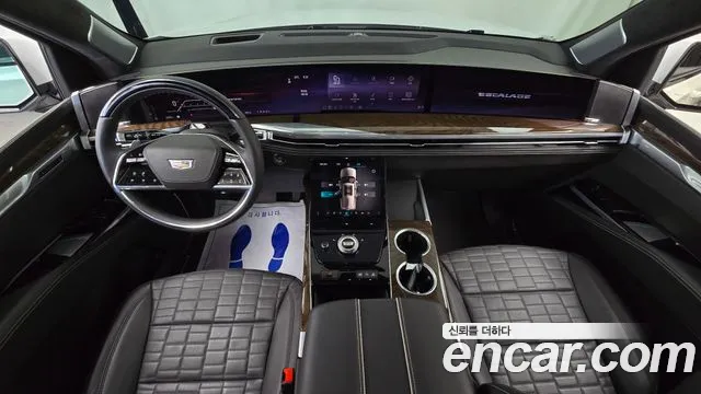 Cadillac Escalade — интерьер