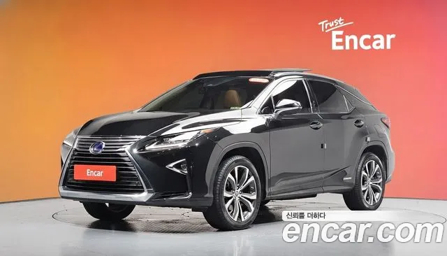 Lexus RX — экстерьер