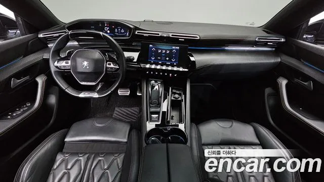Peugeot 508 — интерьер