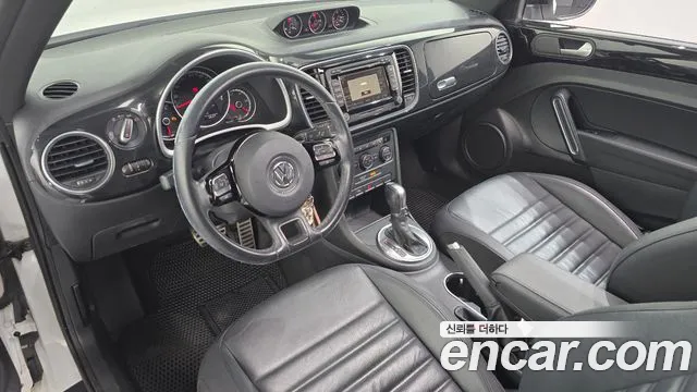 Volkswagen Beetle — интерьер