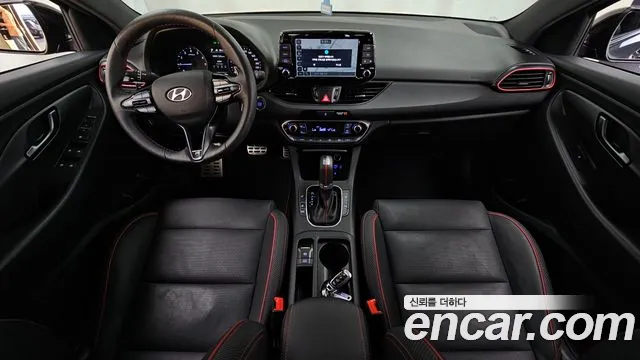 Hyundai i30 — интерьер