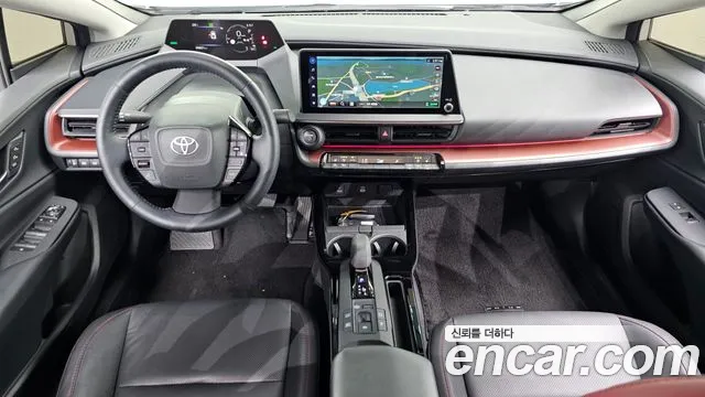 Toyota Prius — интерьер