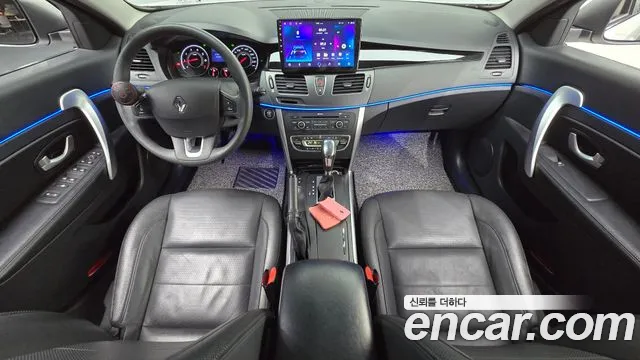 Renault Korea SM5 — интерьер