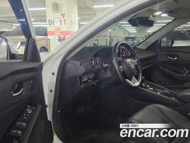Honda Accord — интерьер