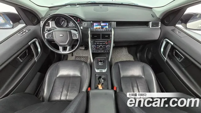 Land Rover Discovery Sport — интерьер