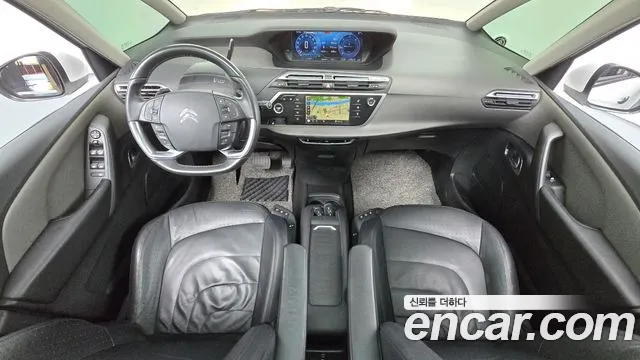 Citroën / DS C4 Picasso — интерьер
