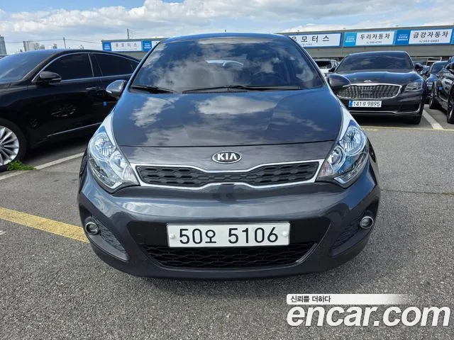 Kia Pride — экстерьер