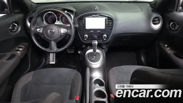 Nissan Juke — интерьер