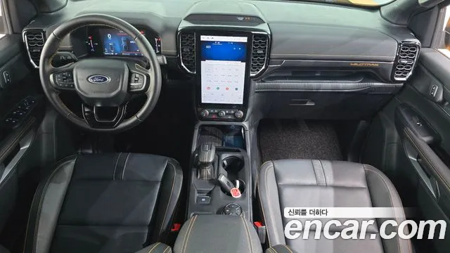 Ford Ranger — интерьер