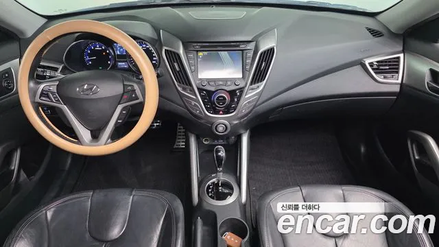 Hyundai Veloster — интерьер