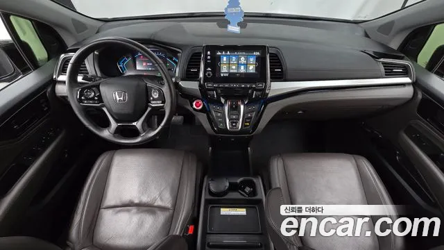 Honda Odyssey — интерьер