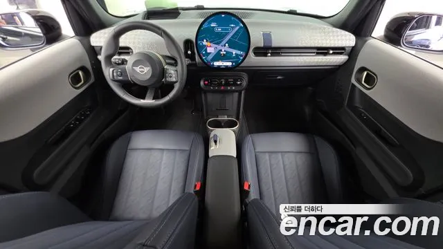 MINI Cooper — интерьер