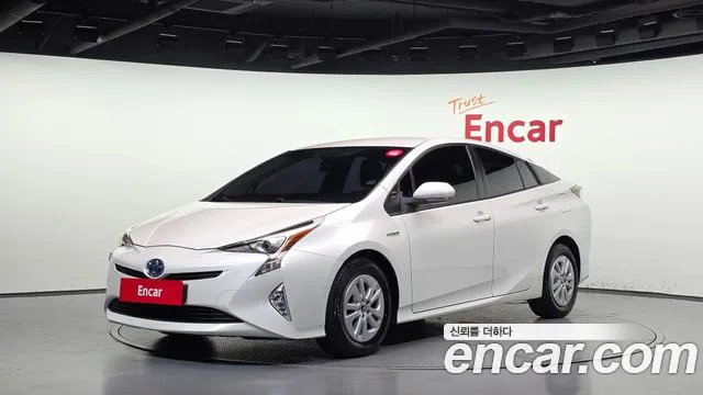 Toyota Prius — экстерьер