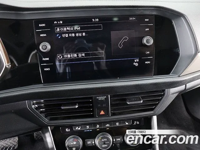 Volkswagen Jetta — интерьер