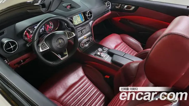 Mercedes-Benz SL-класс — интерьер