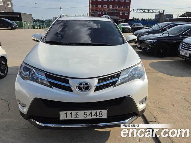 Toyota RAV4 — экстерьер