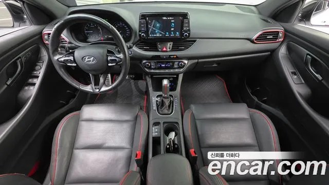 Hyundai i30 — интерьер