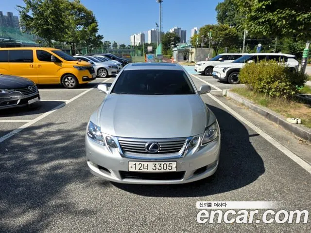 Lexus GS — экстерьер