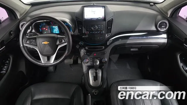 Chevrolet Korea Orlando — интерьер