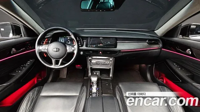 Kia K7 — интерьер