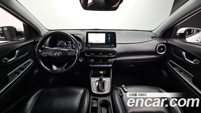 Hyundai Kona — интерьер