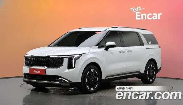 Kia Carnival — экстерьер