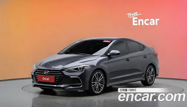 Hyundai Elantra — экстерьер