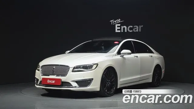 Lincoln MKZ — экстерьер