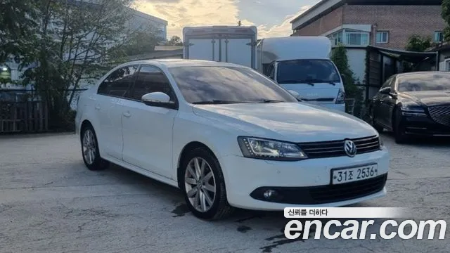 Volkswagen Jetta — интерьер