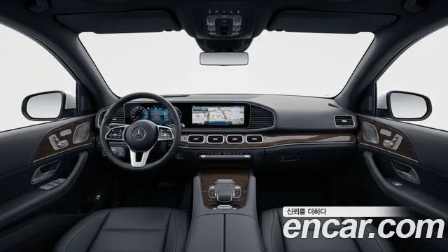 Mercedes-Benz GLE-класс — интерьер