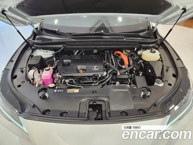 Lexus RX — интерьер
