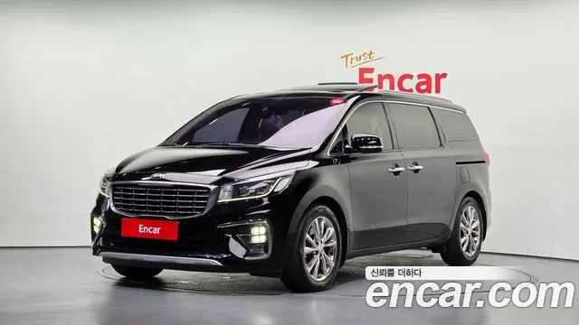 Kia Carnival — экстерьер