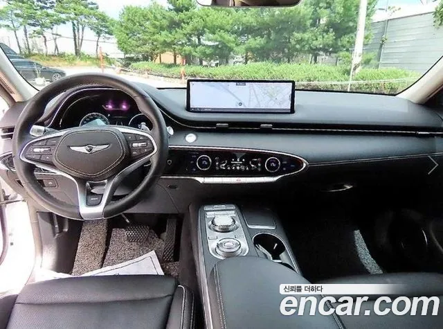 Genesis GV70 — интерьер