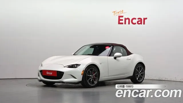 Mazda MX-5 MIATA — экстерьер