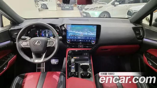 Lexus NX — интерьер