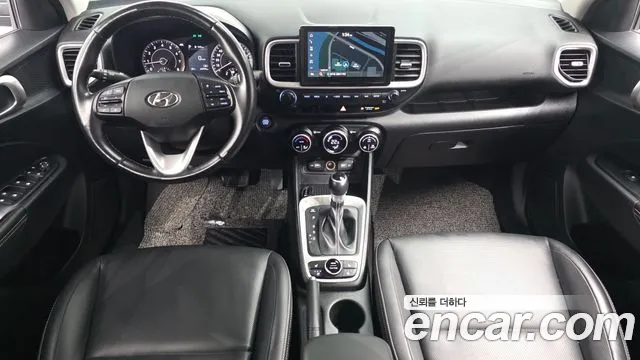 Hyundai Venue — интерьер