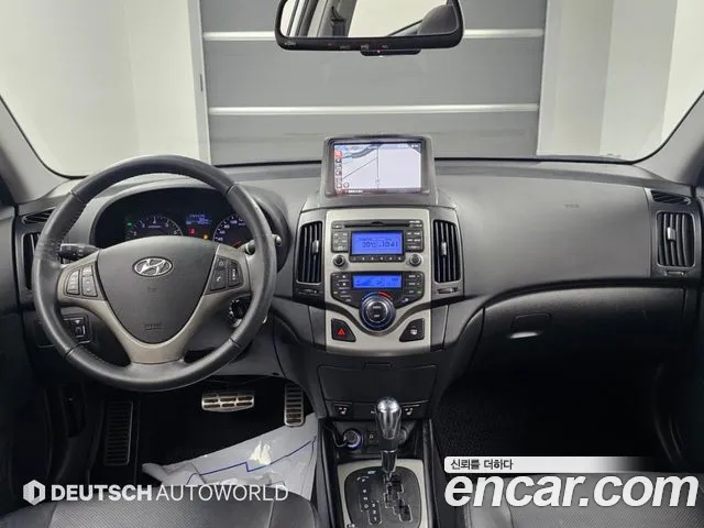 Hyundai i30 — интерьер