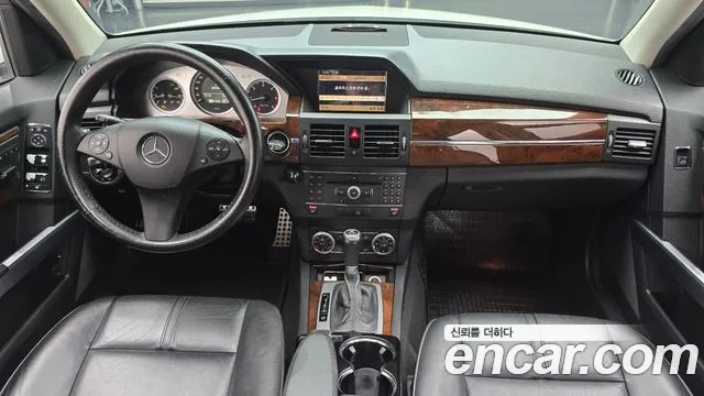 Mercedes-Benz GLK-класс — интерьер