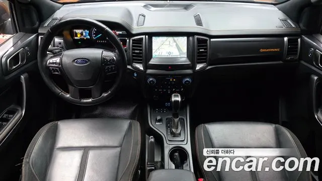 Ford Ranger — интерьер